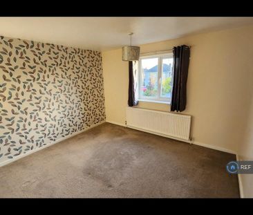 2 bedroom end of terrace house to rent - Photo 4