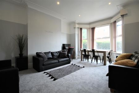 Delph Lane, Woodhouse, LS6 2HQ, Leeds - Photo 4