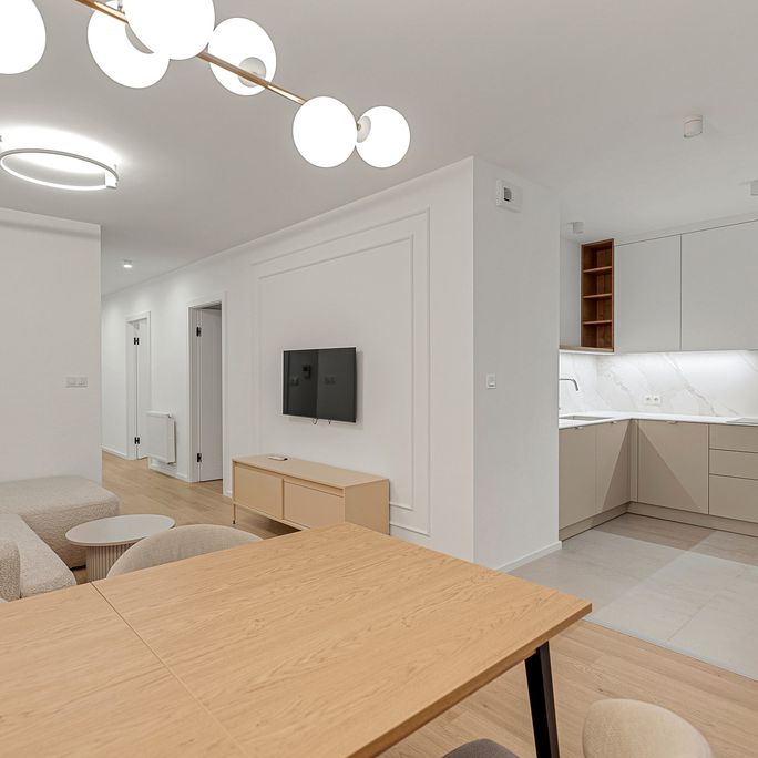 2 pokoje + salon z kuchnią, balkon, 68,25m². - Photo 1