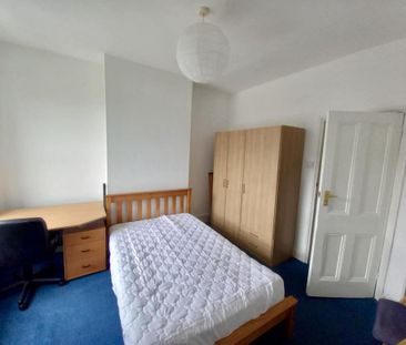 4 bedroom house share to rent - Photo 2
