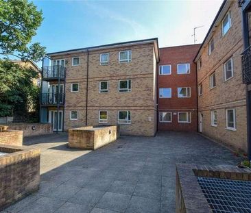 Bridgepoint Court, Old Watford Road, St. Albans, Hertfordshire, AL2 - Photo 1