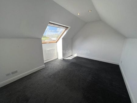 3 bedroom detached house to rent - Photo 4