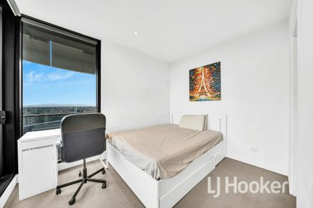 Furnished Apartment With Stunning View! SQ apartment for lease - Photo 4