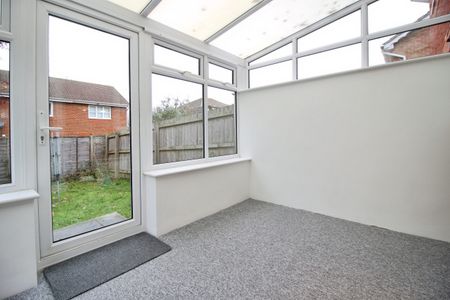 Thetford Way, Swindon, Swindon, SN25 - Photo 3