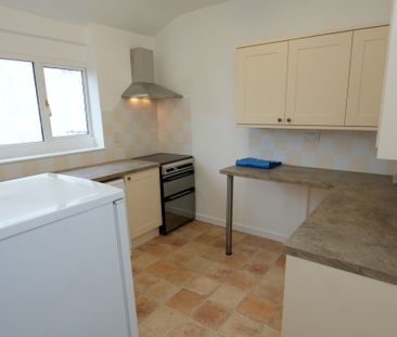 61 Hewlett Road, Cheltenham GL526AD - Photo 5