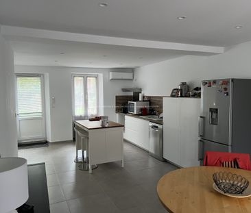 Location Maison 4 pièces 116m² SUZE LA ROUSSE 26790 - Photo 4