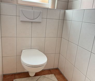 NEHREN: Charmante Doppelhaushälfte in begehrter Wohnlage - Photo 4