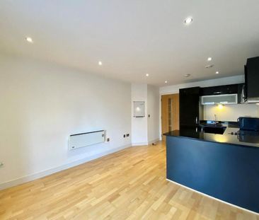 1 bedroom flat to rent - Photo 1