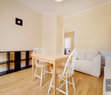 Davenant Road, N19, London - Photo 2