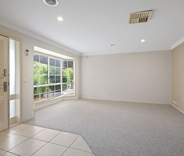 Sprawling East Albury Family Home - Photo 2