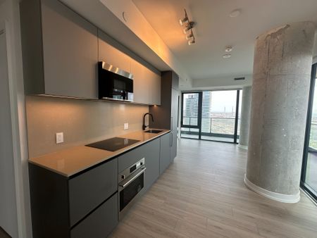 For Lease - 35 Parliament Street Unit# 2702, Toronto, Ontario - Photo 4