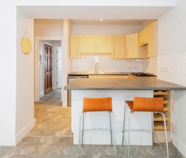 1 Bed Flat, Hinton Road, SE24 - Photo 1