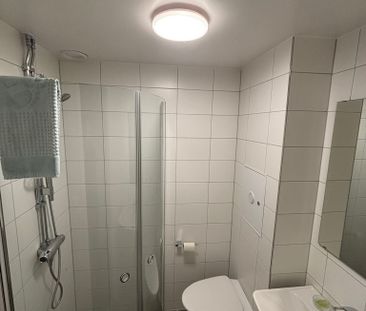 Krysshammarvägen, Solna - Photo 2