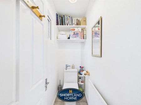 3 bedroom semi-detached house to rent - Photo 3