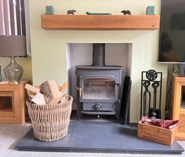 3 bedroom detached house to rent - Photo 3