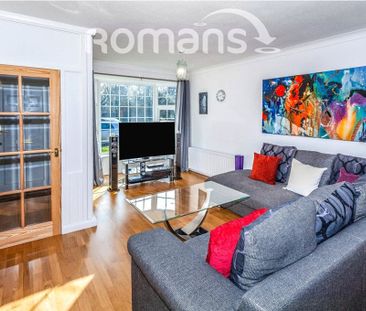 Chestnut Manor Close, Staines-upon-Thames, Surrey, TW18 1AQ - Photo 5