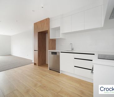 Modern Parkside Living in Central Te Atatū South – Brand-New Apartment - Photo 5