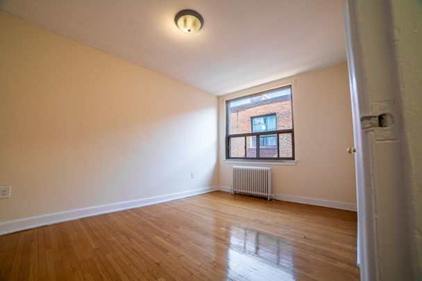 For Lease - 2309 Lake Shore Boulevard Unit# 308, Toronto, Ontario - Photo 1