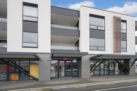 Near New and Convenient - Photo 3