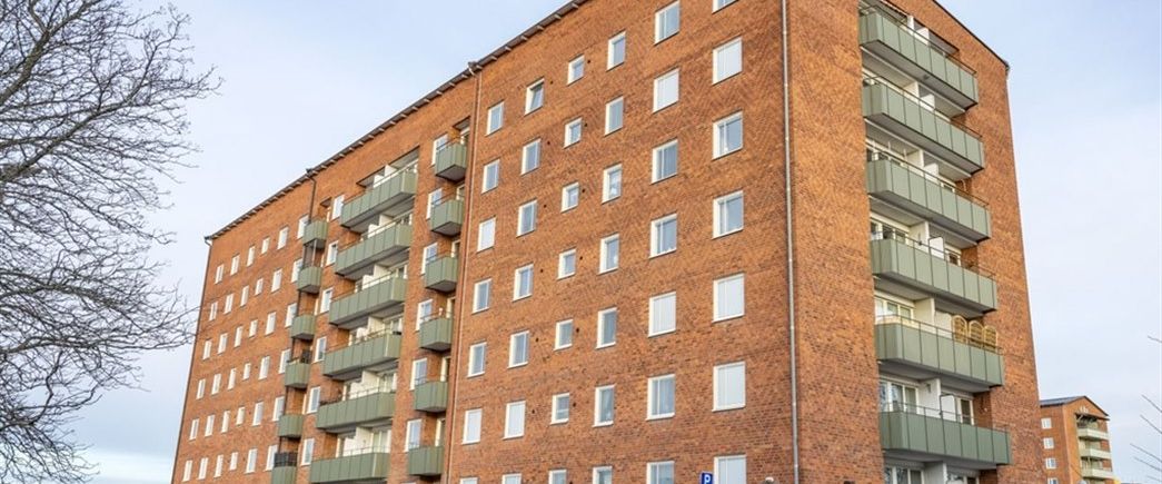 Knölagatan 12 - Foto 1