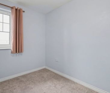 Madley Park, Witney - Photo 3