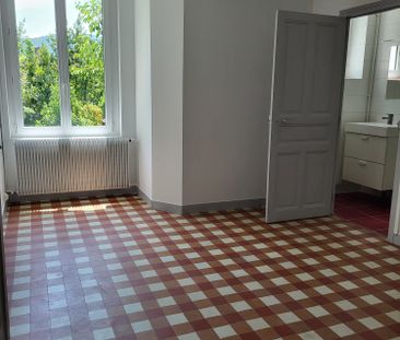 Appartement à louer, 2 pièces - Privas 07000 - Photo 2