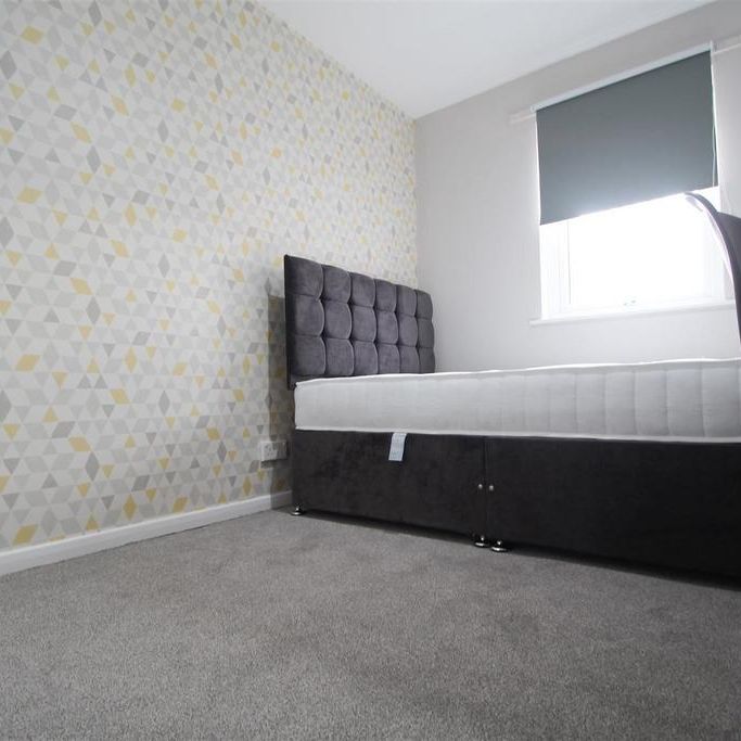 4 bedroom apartment to rent - Photo 1