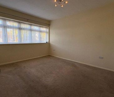 2 bedroom semi-detached house to rent - Photo 5