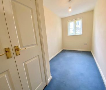 Castle Stream Court , Dursley, GL11 5GN - Photo 4