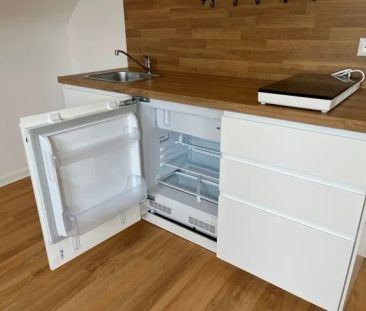 "Ideal für einen Berufspendler" Appartement mit kleiner Single-Küch... - Foto 1