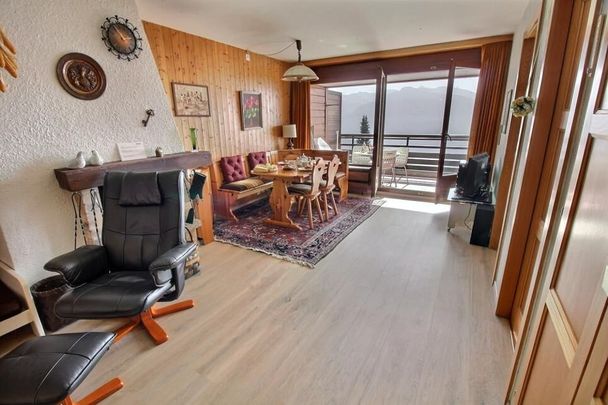 Apartment for rent by the week on the pedestrian village square - Photo 1