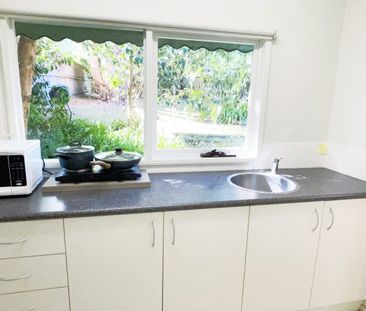 Furnished Comfy Morden 1Bedroom Granny Flat For Rent - Photo 2
