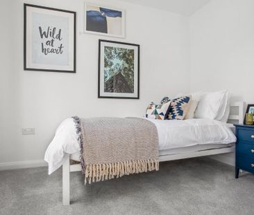 3 bedroom semi-detached house to rent - Photo 6
