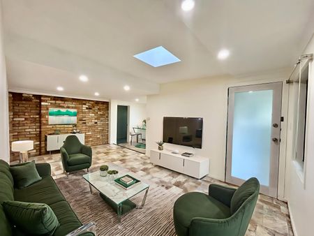 House 3/192 Forestway, Belrose NSW 2085 - House For Rent | Domain - Photo 4