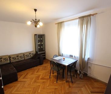 Łódź Łódź-Widzew, ul. Konstytucyjna - Photo 2