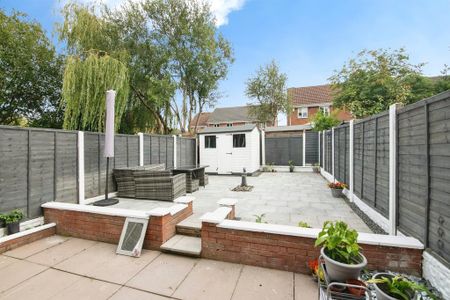 2 bedroom semi-detached house to rent - Photo 5