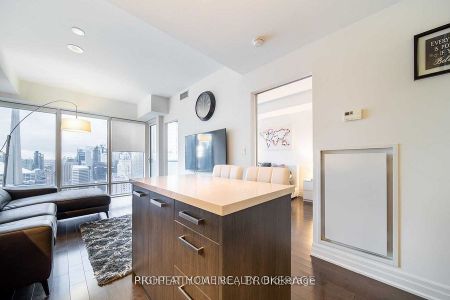 For Lease - 8 The Esplanade Street Unit# 3203, Toronto, Ontario - Photo 2