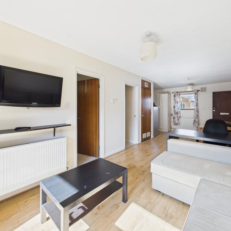 1 bedroom apartment to rent - Photo 1