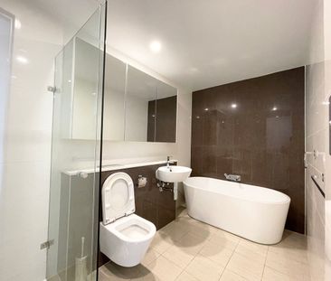 Stunning 1-Bedroom Apartment with Large Study Room - Photo 3