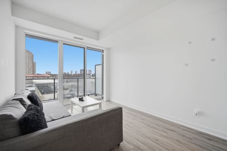 For Lease - 5 Defries Street Unit# 824, Toronto, Ontario - Photo 5