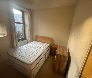 1 Bedroom Property To Rent - Photo 3