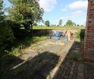 Damson Garth, Lund, Driffield - Photo 6