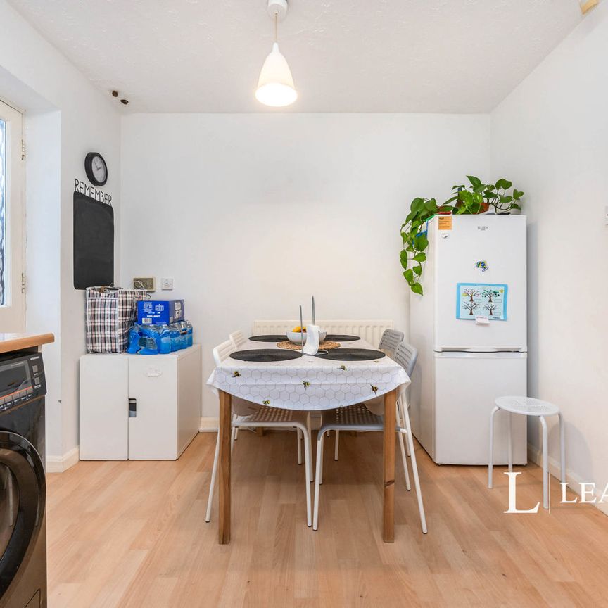 2 bedroom house to rent Newbridge Oval, Emerson Valley, Milton Keynes, MK4 - Photo 1