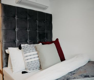 Studio to rent - Photo 6