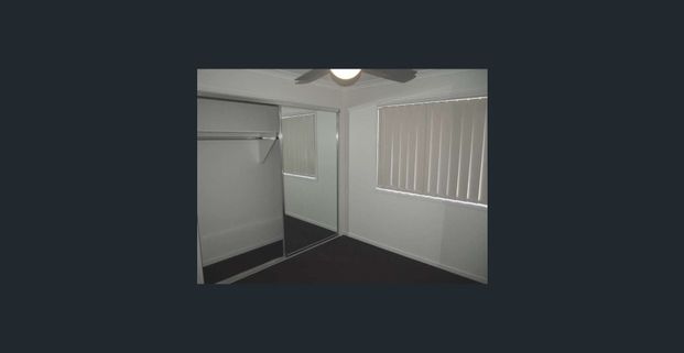 Simple, easy living...2 bedroom 1 bathroom home - Photo 1