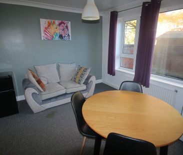 5 bedroom house share to rent - Photo 1