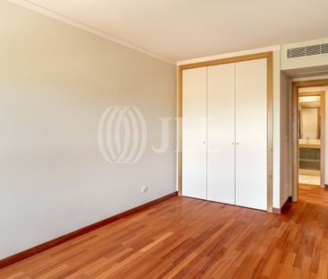 2 room luxury Apartment for rent in Alges, Oeiras, Lisbon - Photo 6