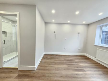 2 bedroom detached house to rent - Photo 2