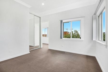 Dee Why, 4 Hogarth Avenue - Photo 2