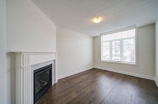 For Lease - 466 George Ryan Avenue, Oakville, Ontario - Photo 1